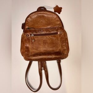 Giani Bernini-Brown Fine Leather Backpack/Shoulder Woman Carryall Travel Bag EUC Giani Bernini Brown Fine Leather Backpack Women main image 4